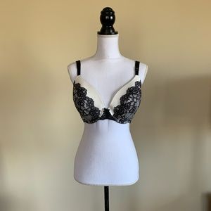 New 36DDD Victoria’s Secret Dream Angels Perfect Coverage Cream & Black